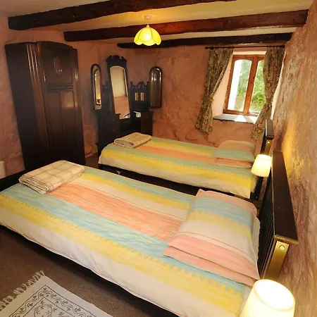 Ghyll Burn Cottage And Barn End Cottage Alston Room photo